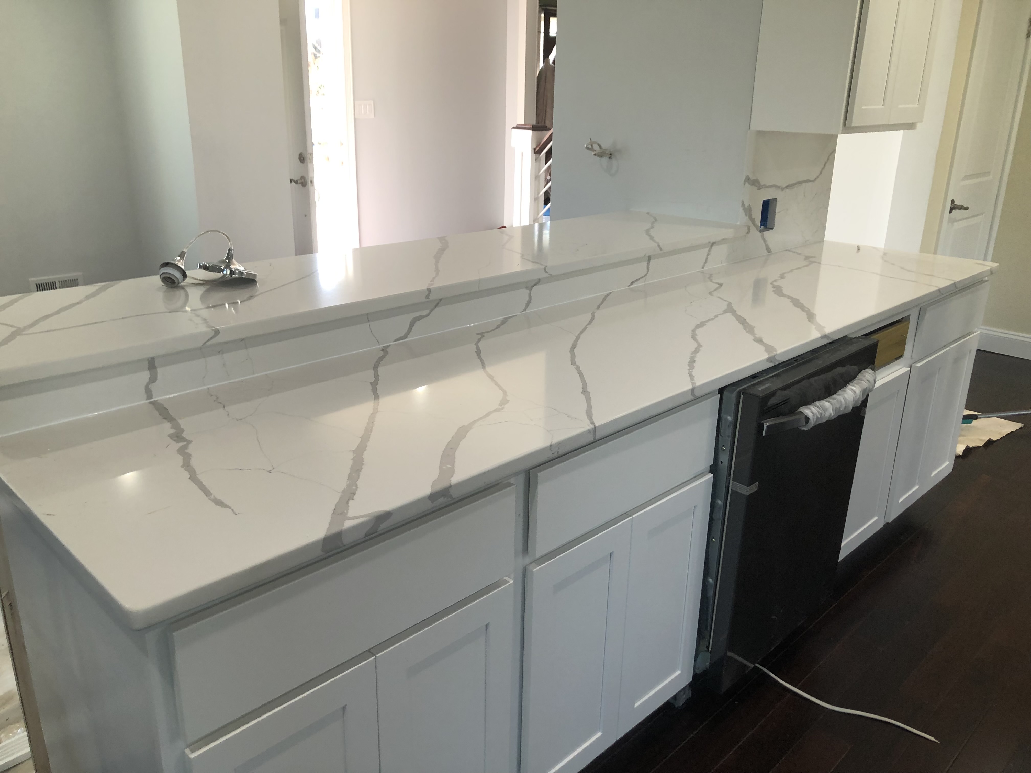 Kitchen Remodel - Contemporary kitchen design and installation